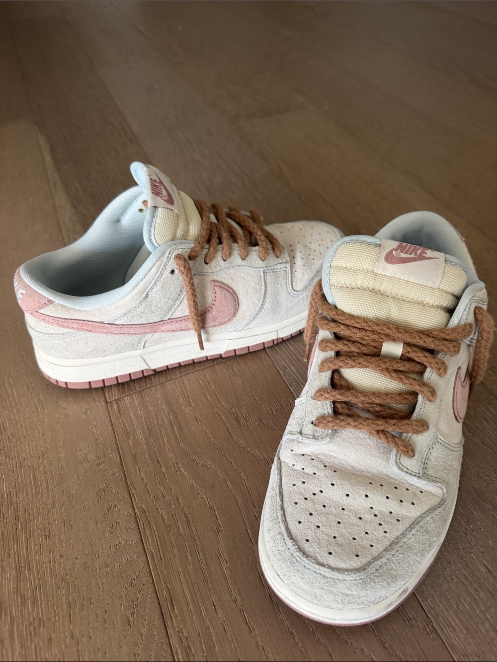 Nike Women's Low-Top Sneakers in Light blue and Dusty Rose